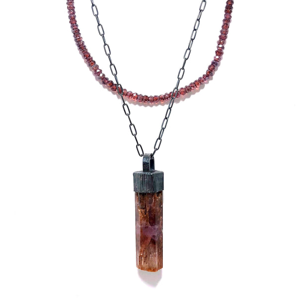 LARGE OVAL GARNET PENDANT NECKLACE WITH SWAROVSKI AND PRECIOSA CRYSTAL  BEADS | The King's Daughters